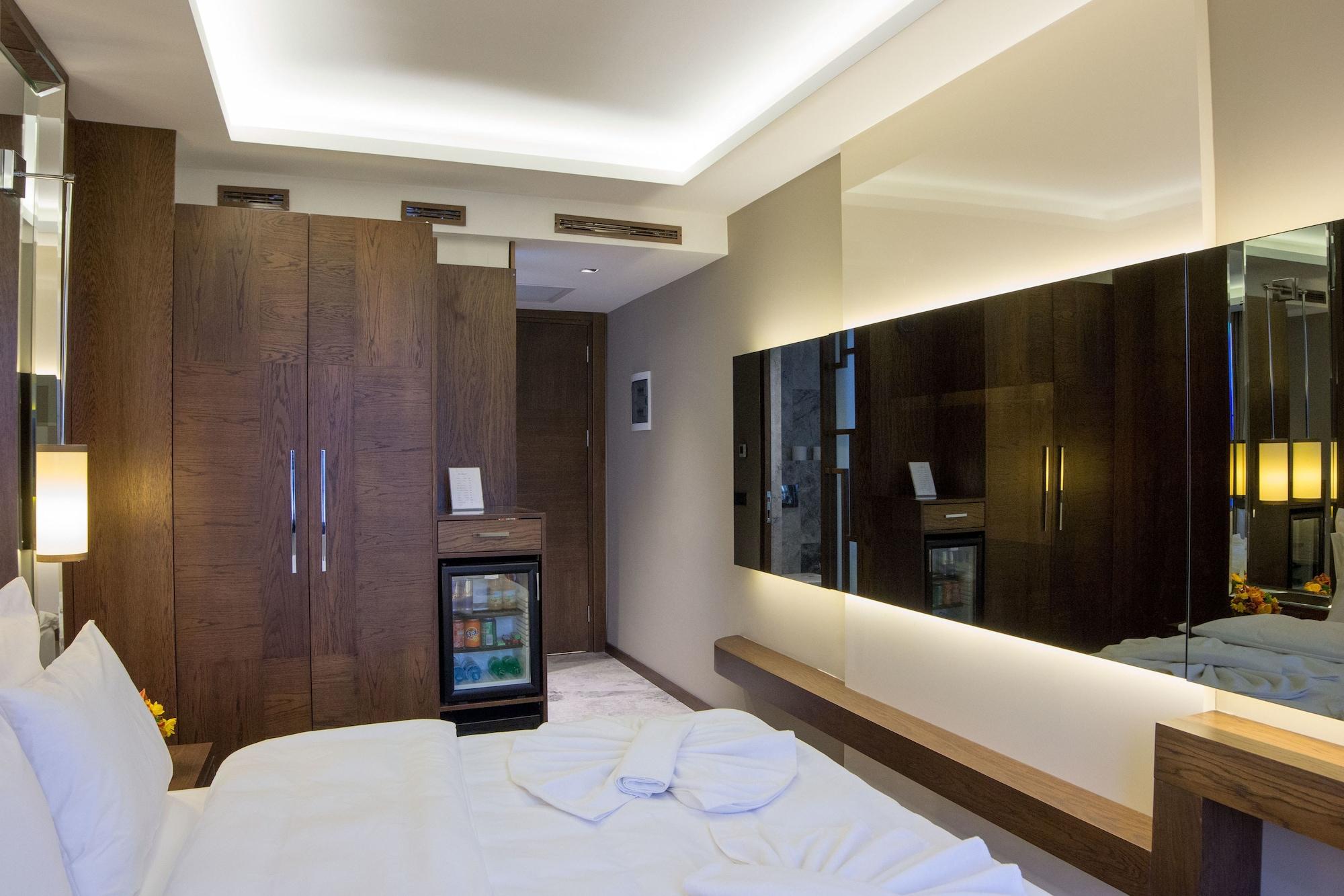 The Biancho Hotel Pera Istanbul Exterior photo