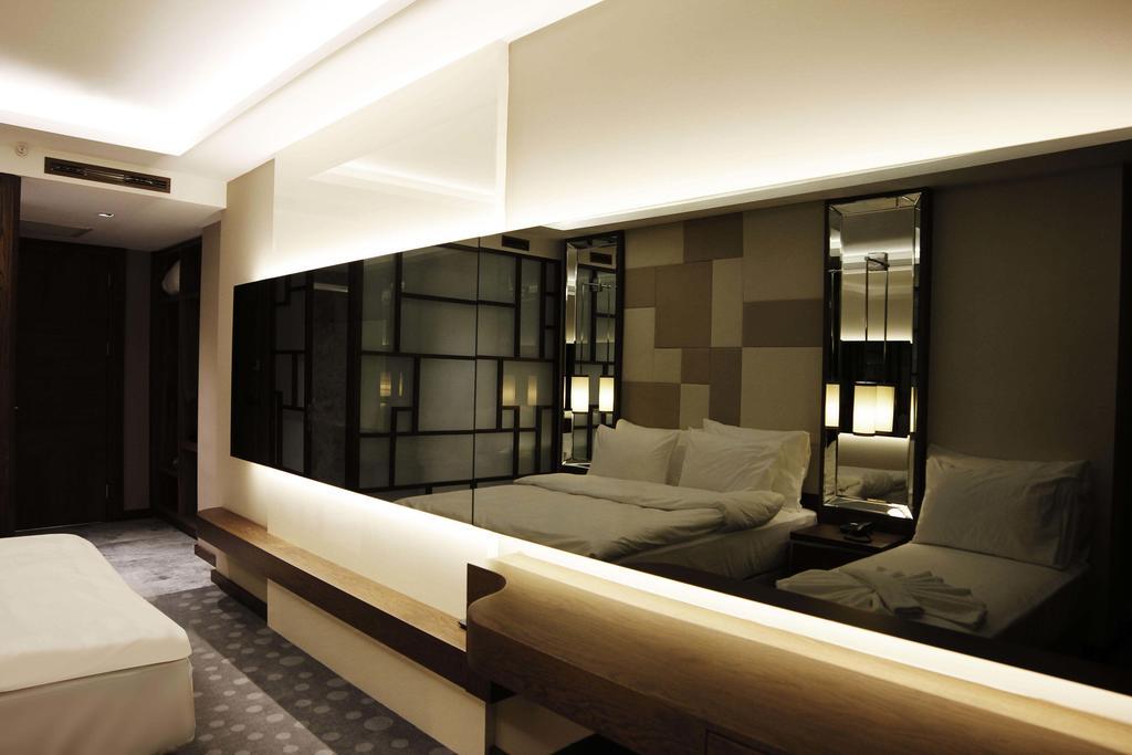 The Biancho Hotel Pera Istanbul Exterior photo