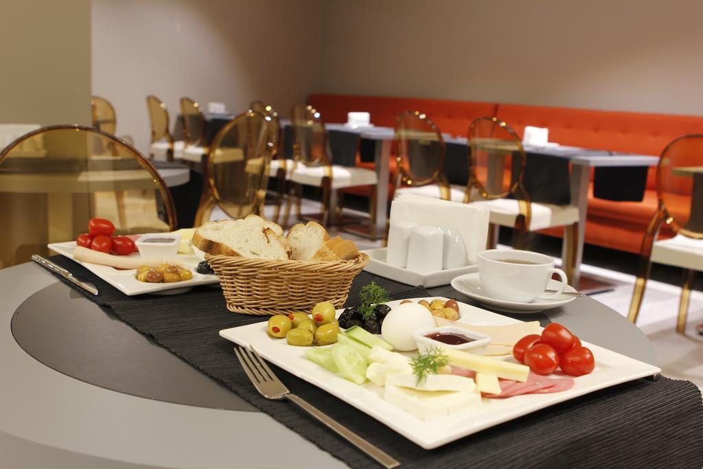 The Biancho Hotel Pera Istanbul Exterior photo